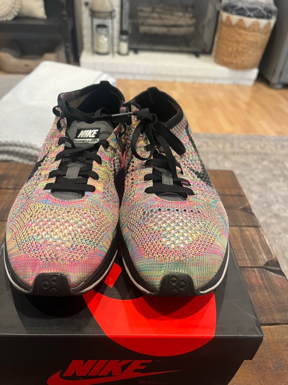 Nike Multicolor Flyknit Racer size 8.5 - Picture 4 of 8